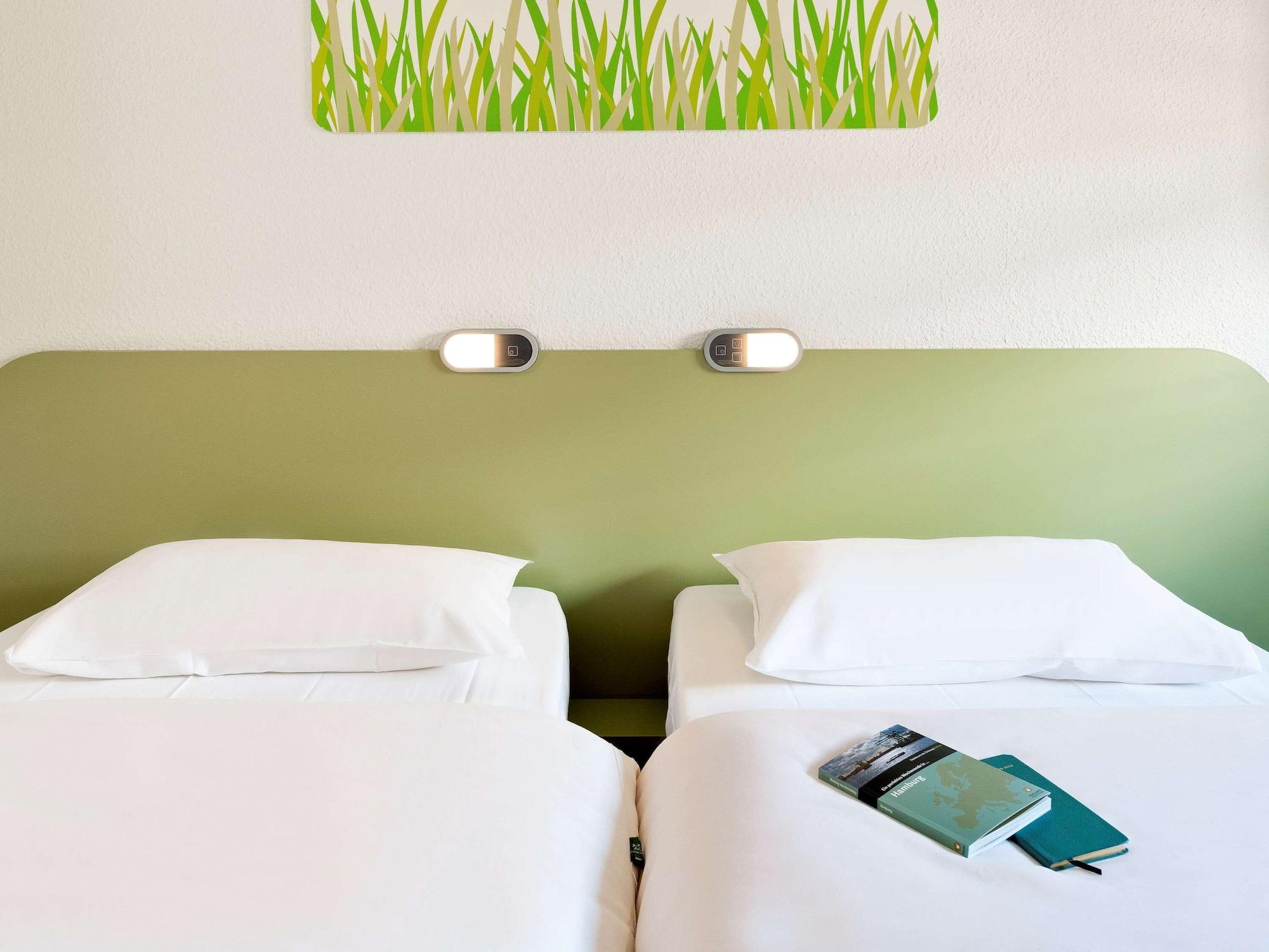 Ibis Budget Ιέρ Εξωτερικό φωτογραφία