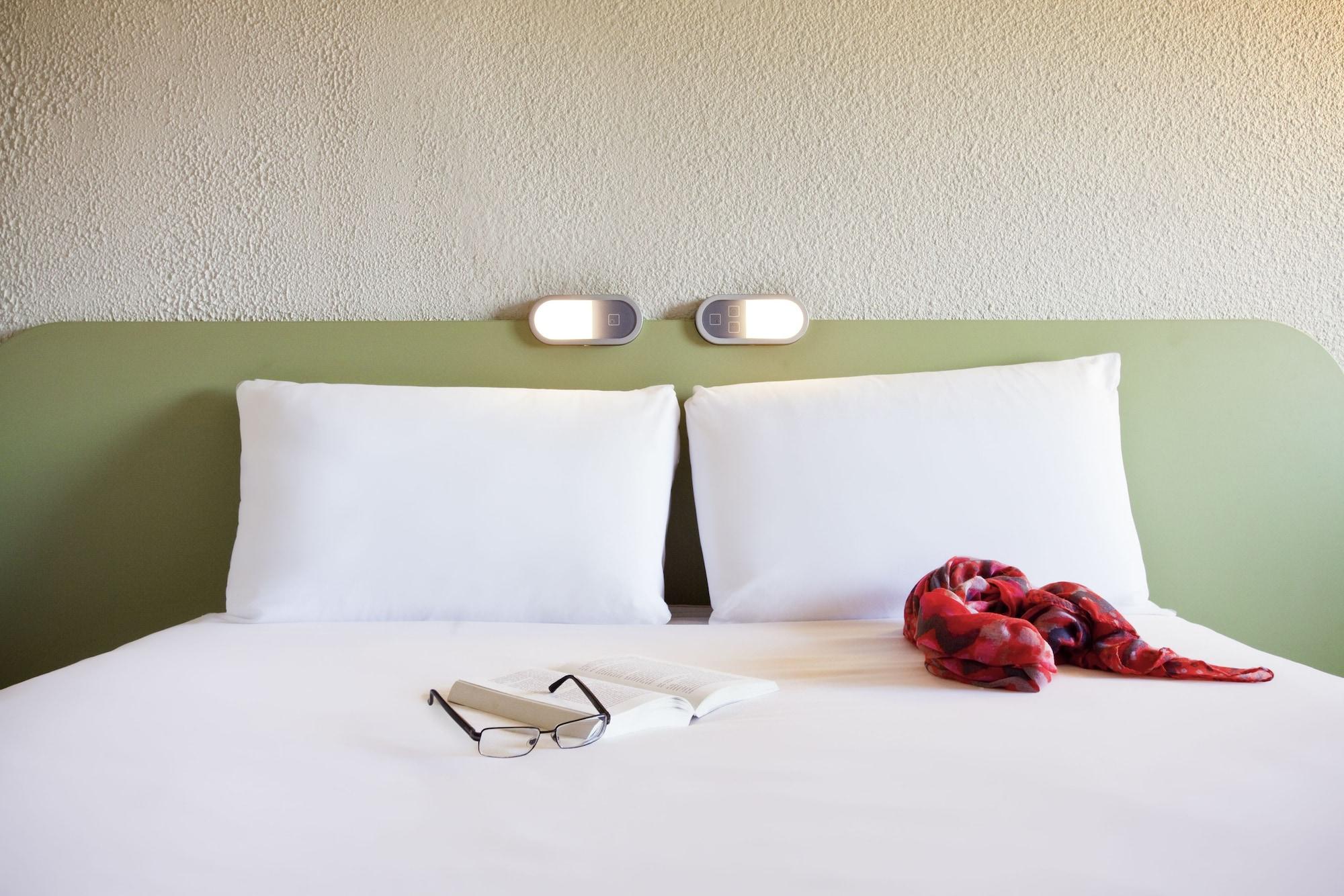 Ibis Budget Ιέρ Εξωτερικό φωτογραφία