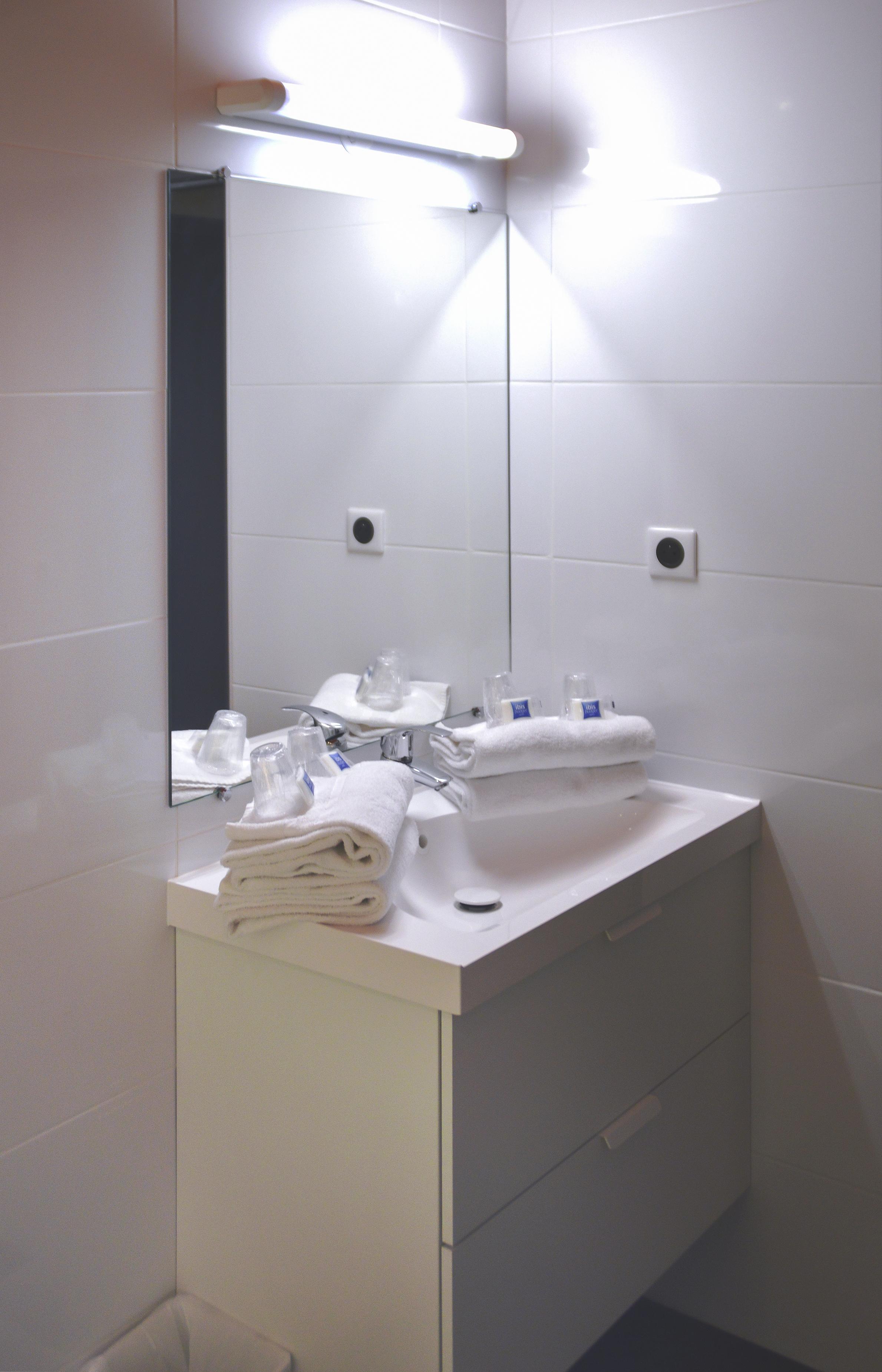 Ibis Budget Ιέρ Εξωτερικό φωτογραφία