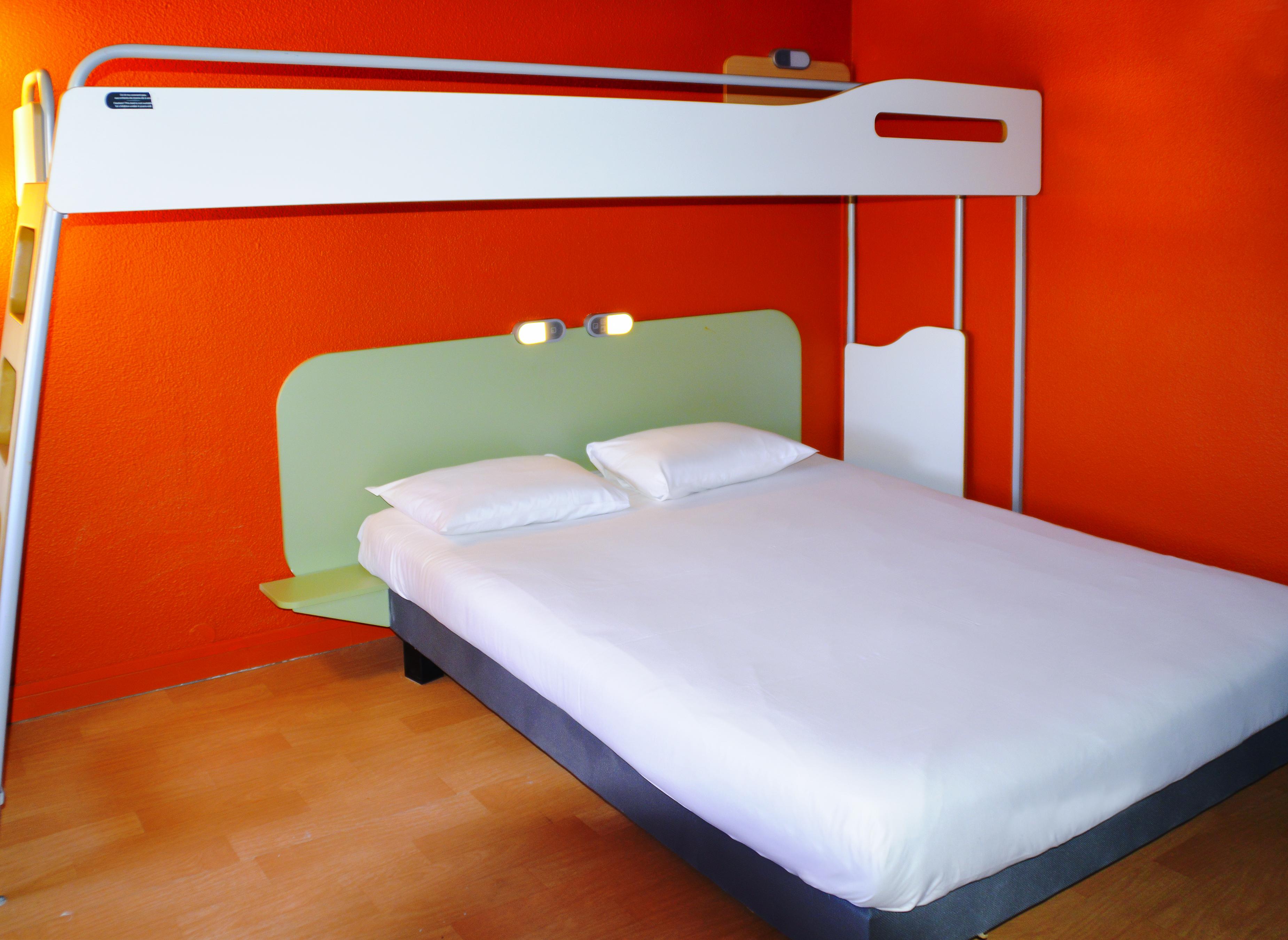 Ibis Budget Ιέρ Εξωτερικό φωτογραφία